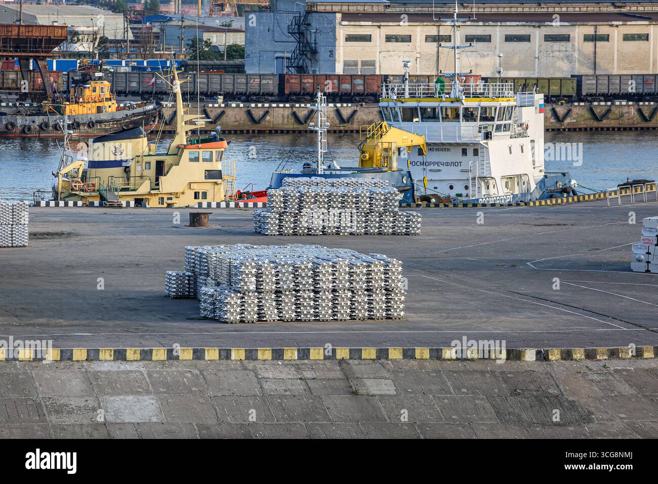 San Pietroburgo, Russia: Attività portuale Foto Stock