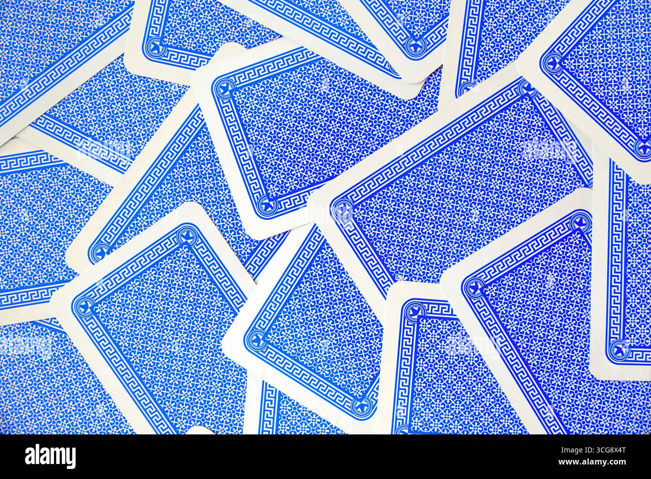 Retro di un grande gruppo di carte da gioco per lo sfondo Foto Stock