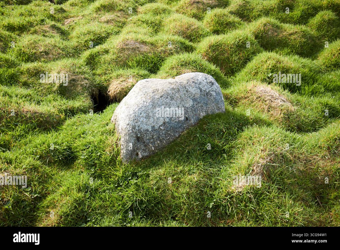 massa rocciosa mallaigh na haltora contea dell'isola tory donegal repubblica d'irlanda Foto Stock