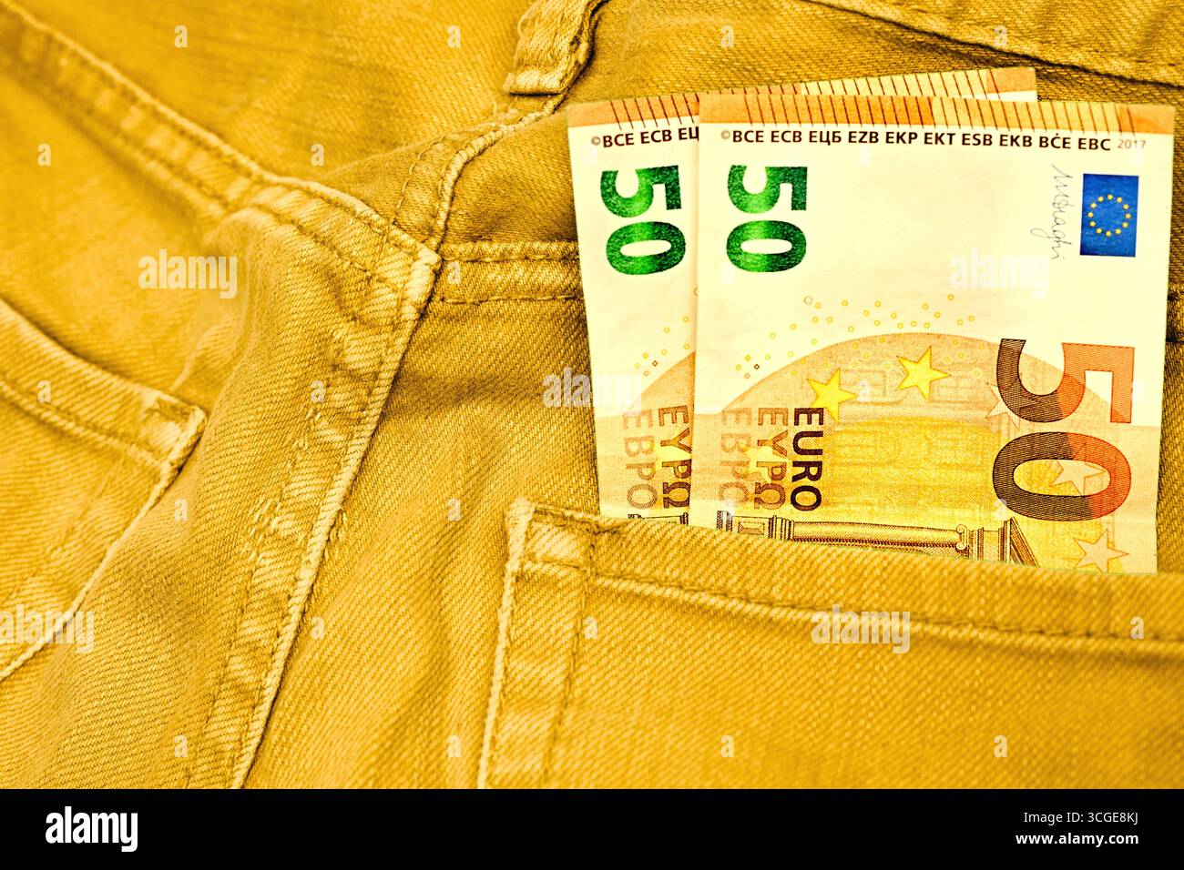 un mezzo di scambio corrente sotto forma di monete e banconote Foto Stock