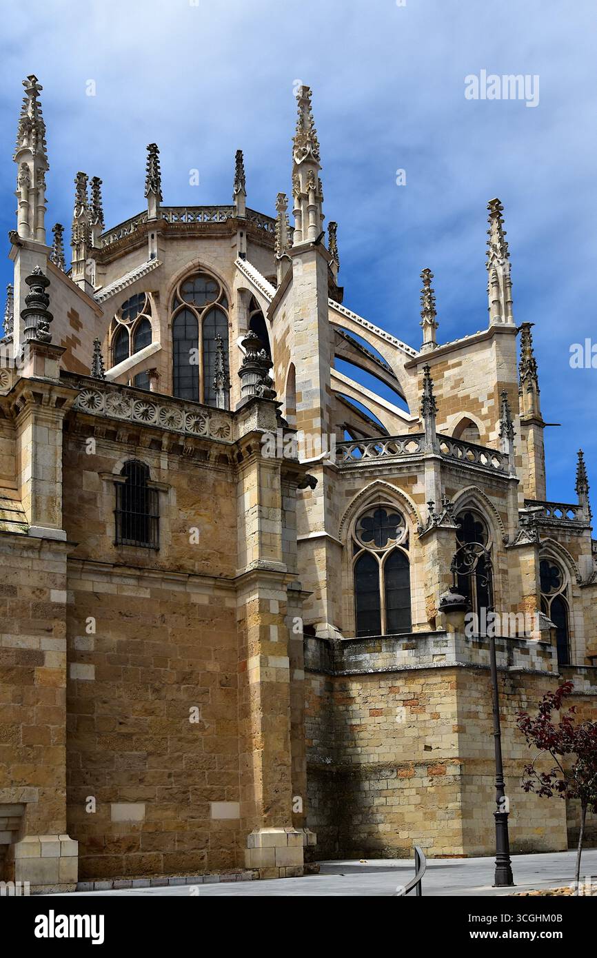 Abside della Cattedrale di Santa Maria di León Foto Stock