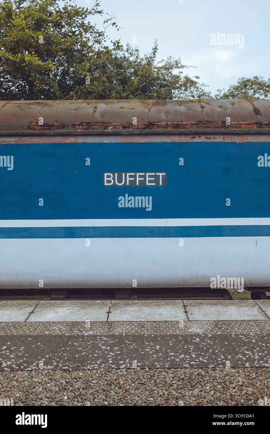 Bridge of Dun è uno storico ponte in pietra ad Angus, Scozia, costruito nel XVIII secolo, noto per le viste panoramiche, la fauna selvatica e il patrimonio ferroviario. Foto Stock