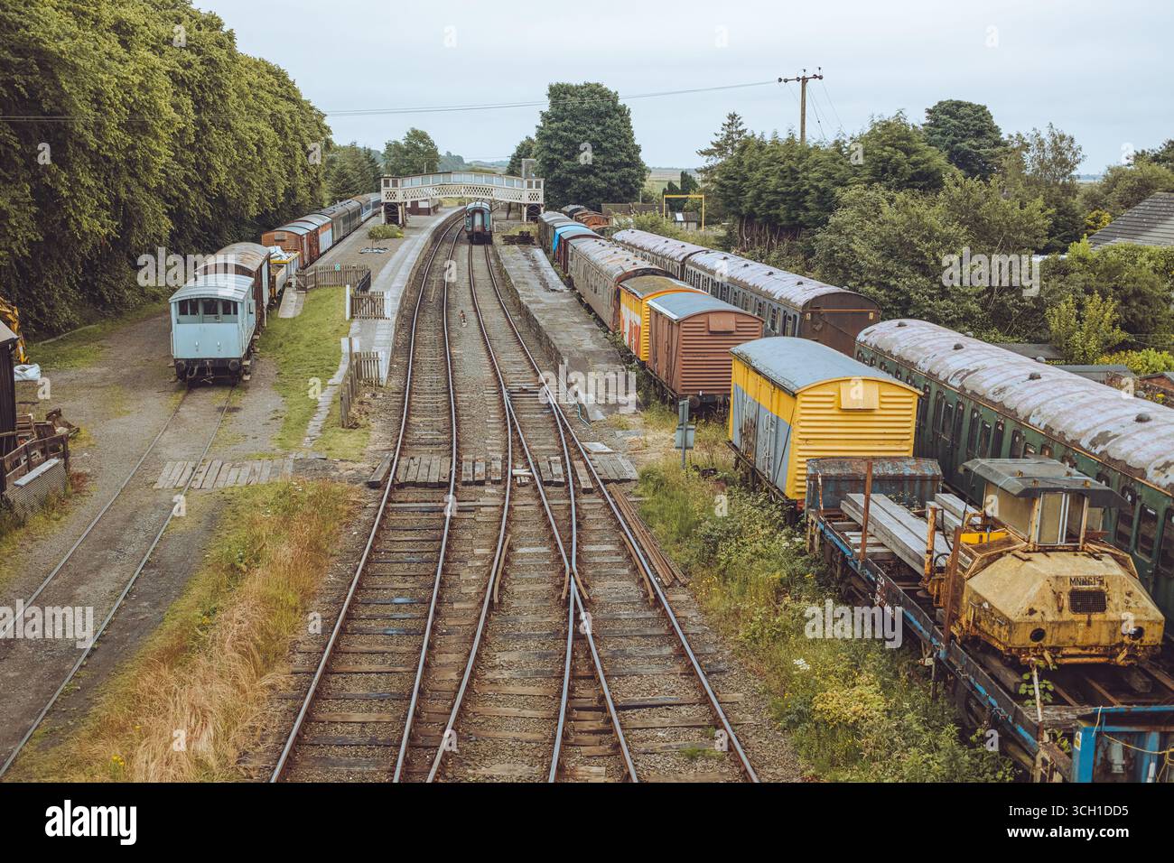 Bridge of Dun è uno storico ponte in pietra ad Angus, Scozia, costruito nel XVIII secolo, noto per le viste panoramiche, la fauna selvatica e il patrimonio ferroviario. Foto Stock
