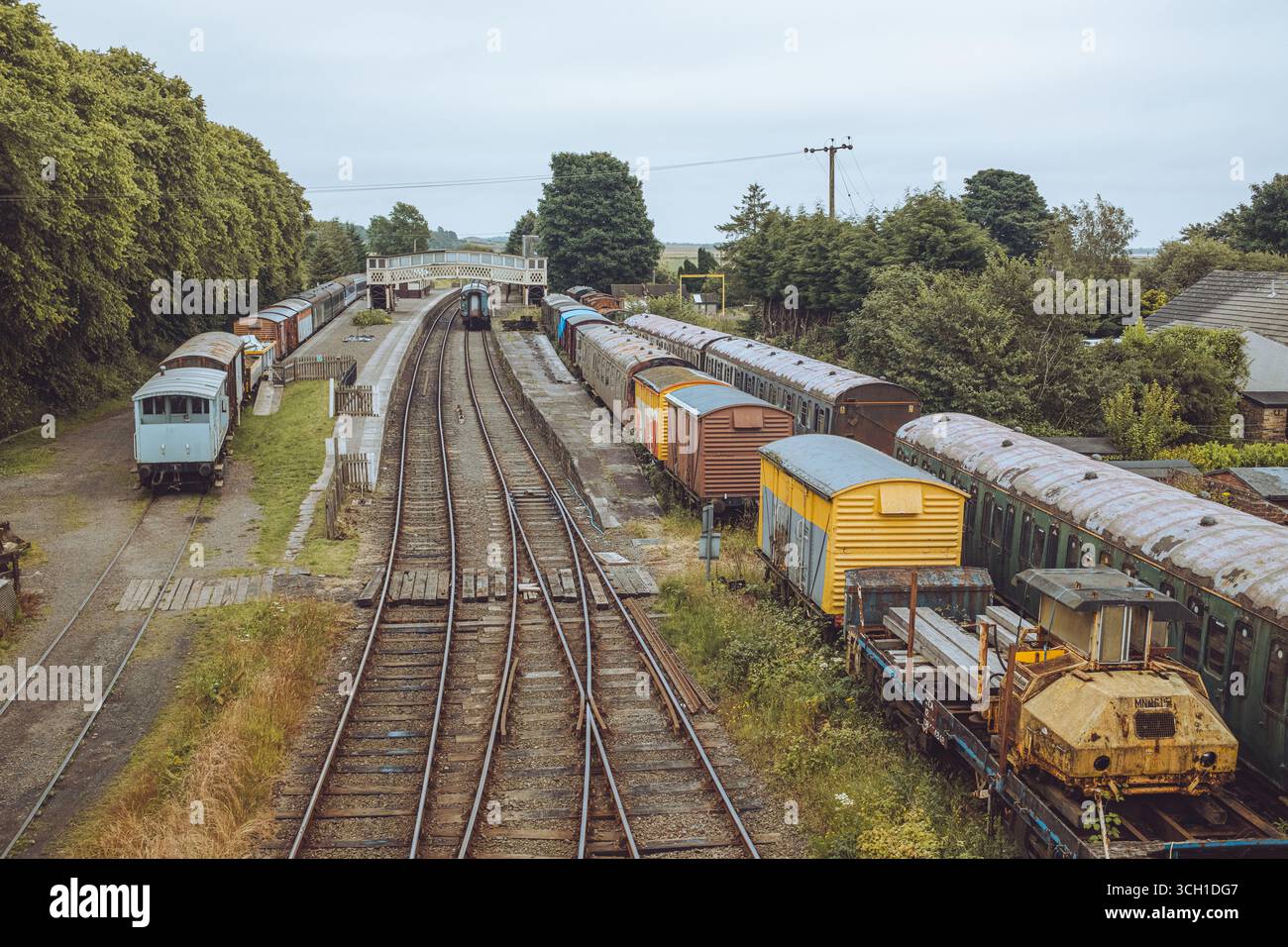 Bridge of Dun è uno storico ponte in pietra ad Angus, Scozia, costruito nel XVIII secolo, noto per le viste panoramiche, la fauna selvatica e il patrimonio ferroviario. Foto Stock