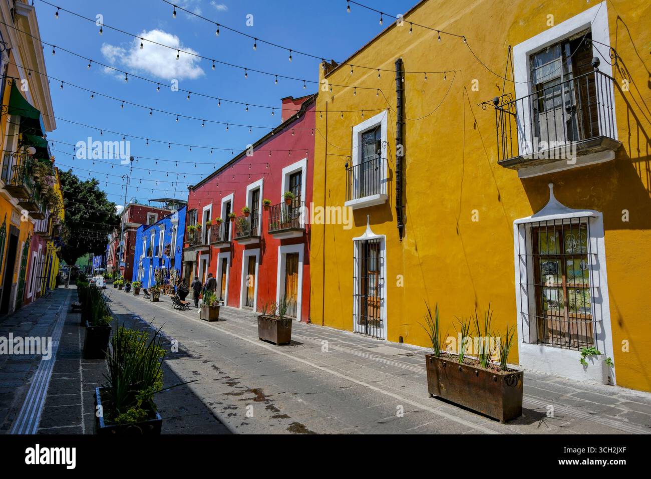 Puebla, Messico - 21 febbraio 2025: Toad Alley (Callejon de los Sapos) a Puebla, Messico. Foto Stock
