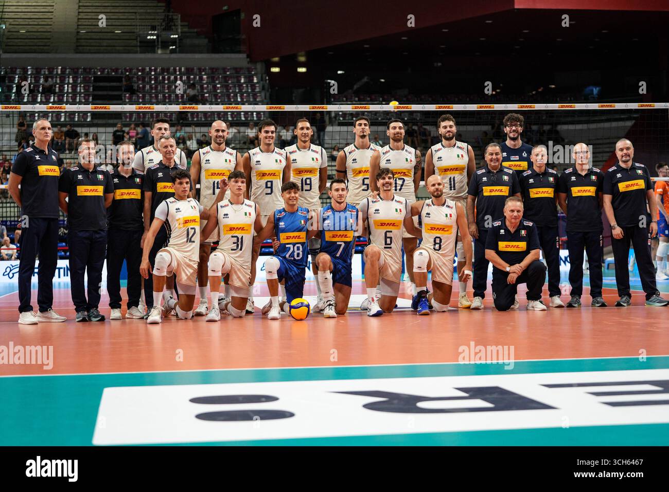 Torino, Italia. 31 agosto 2025. Schierare la squadra di pallavolo maschile italiana durante la Coppa FIPAV maschile 2025 - Italia vs Olanda, partita internazionale di pallavolo a Torino, Italia, agosto 31 2025 crediti: Agenzia fotografica indipendente/Alamy Live News Foto Stock