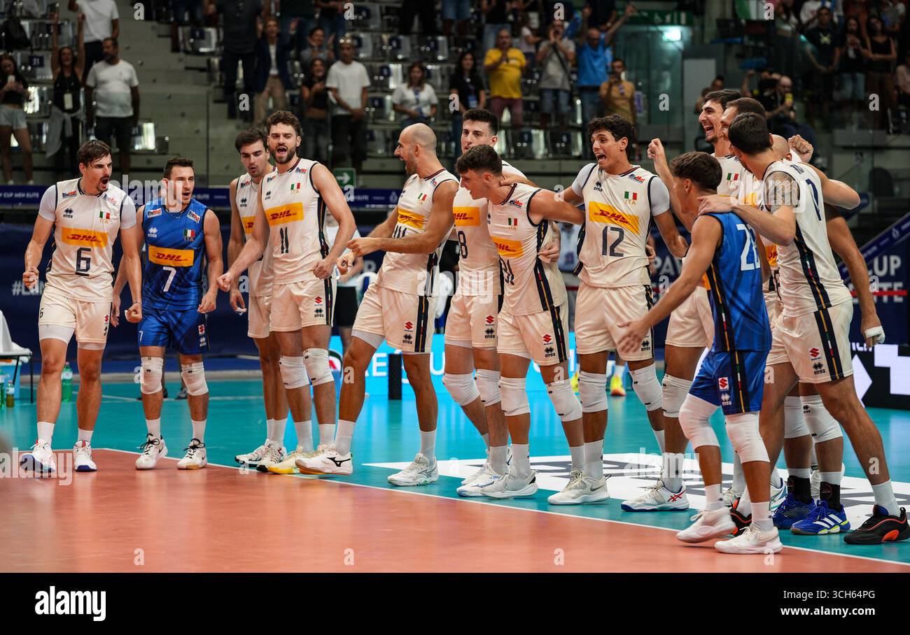 Torino, Italia. 31 agosto 2025. Schierare la squadra di pallavolo maschile italiana durante la Coppa FIPAV maschile 2025 - Italia vs Olanda, partita internazionale di pallavolo a Torino, Italia, agosto 31 2025 crediti: Agenzia fotografica indipendente/Alamy Live News Foto Stock