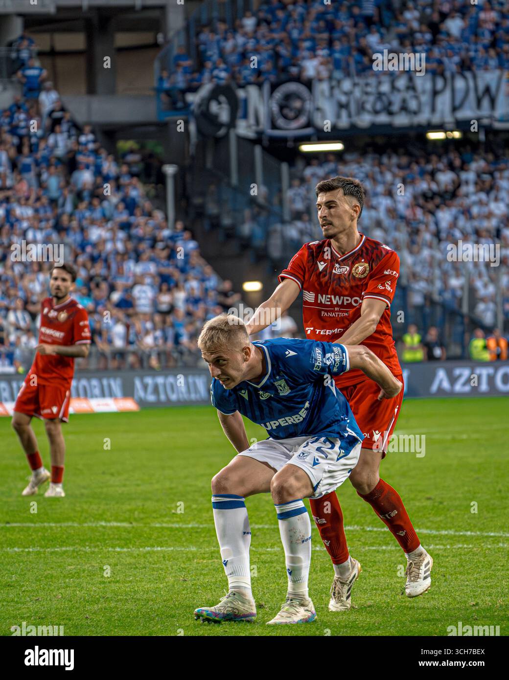 31 agosto 2025, Poznan, Polonia - Mateusz Skrzypczak di Lech Poznań in azione durante il PKO Ekstraklasa match tra Lech Poznań e Widzew Łódź. Foto Stock
