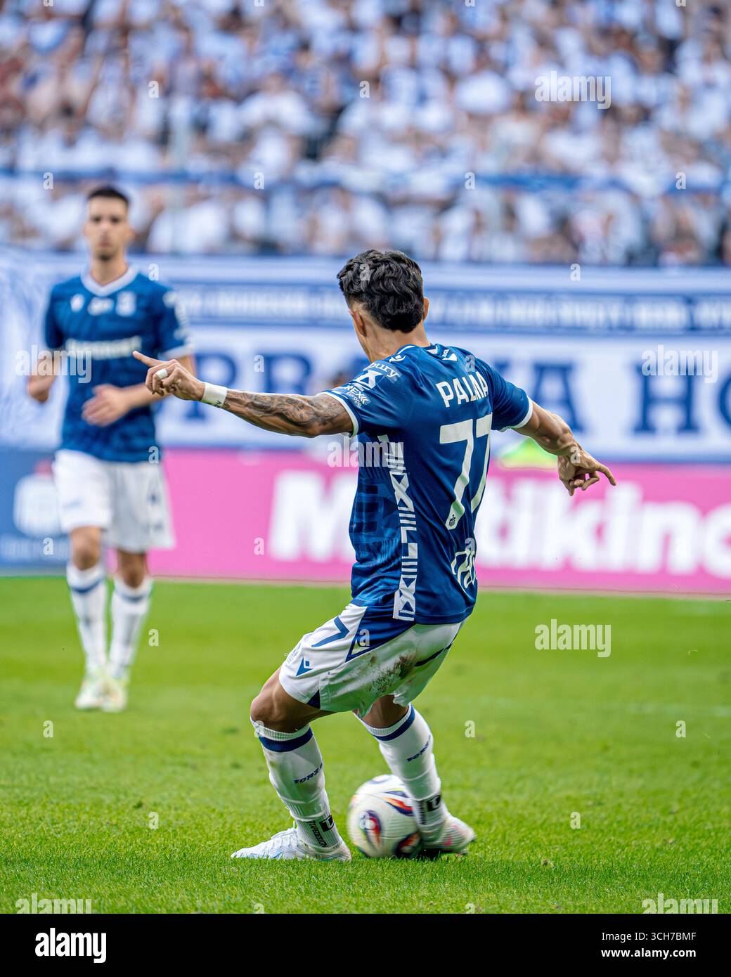 31.08.2025, Łódź - Luis Palma in azione per Lech Poznań contro Widzew Łódź durante la partita Ekstraklasa. Foto Stock