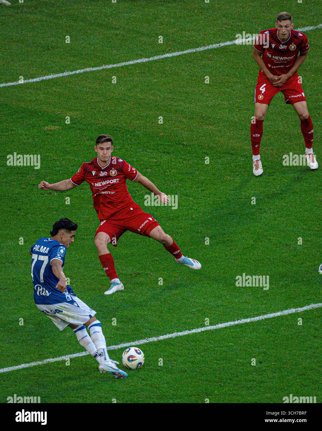 31.08.2025, Łódź - Luis Palma in azione per Lech Poznań contro Widzew Łódź durante la partita Ekstraklasa. Foto Stock