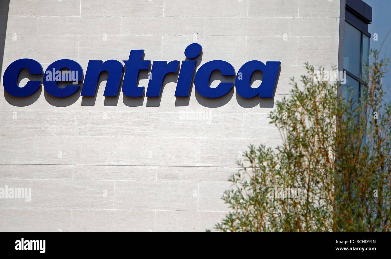 Foto del file datata 08/08/13 di una vista generale della sede centrale Centrica a Windsor, Berks. Il proprietario britannico del gas Centrica ha confermato un anno di proroga per due centrali nucleari in cui detiene una quota del 20%, in quanto rafforza ulteriormente il suo "coinvolgimento di lunga data” nel settore. Data di pubblicazione: Martedì 2 settembre 2025. Foto Stock