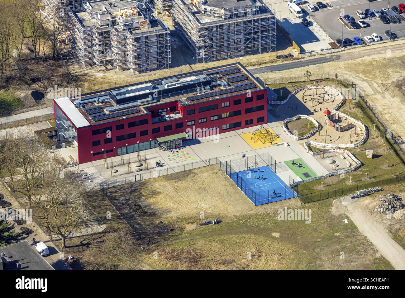Vista aerea, Kaiserquartier Herne, cantiere con nuova costruzione di un complesso residenziale e di una tenuta residenziale, scuola materna Lackmanns Hof e. Foto Stock