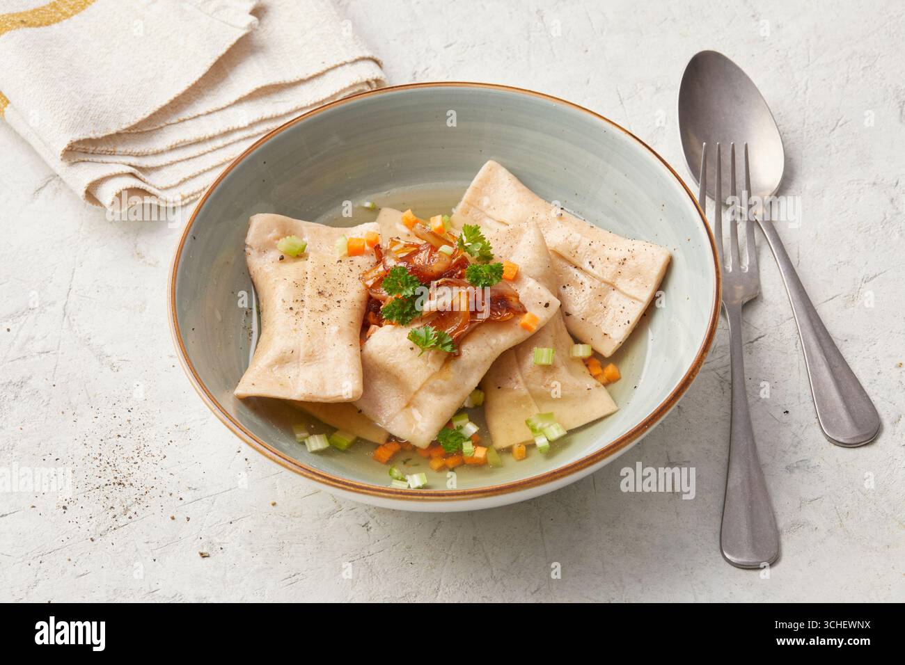 Vegan maultaschen (gnocchi svevi) Foto Stock