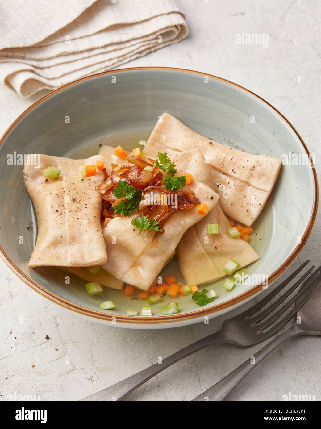 Vegan maultaschen (gnocchi svevi) Foto Stock