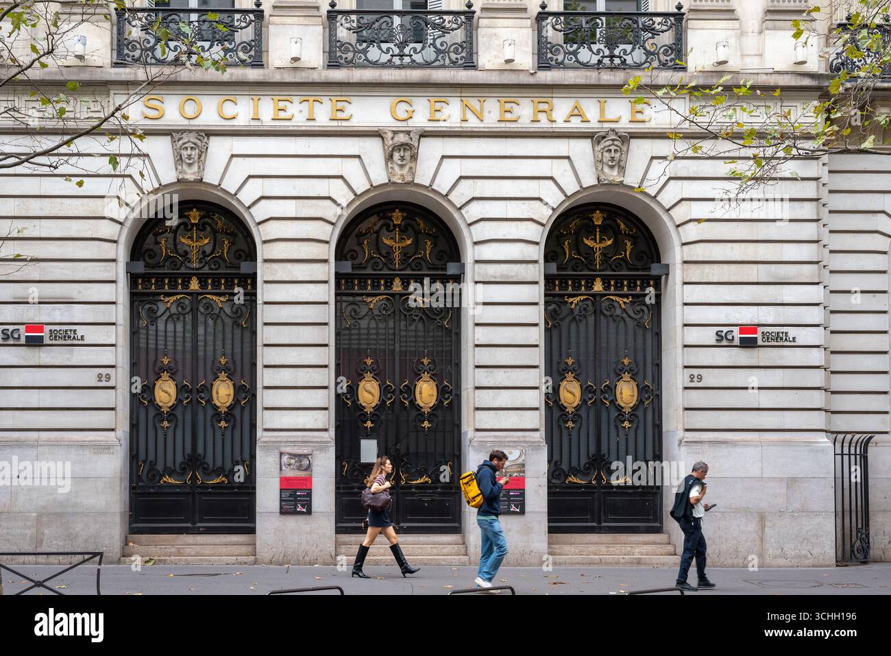 La sede (sede legale) della banca universale multinazionale francese "Société Générale" su Boulevard Haussmann nel 9° arrondissement Foto Stock