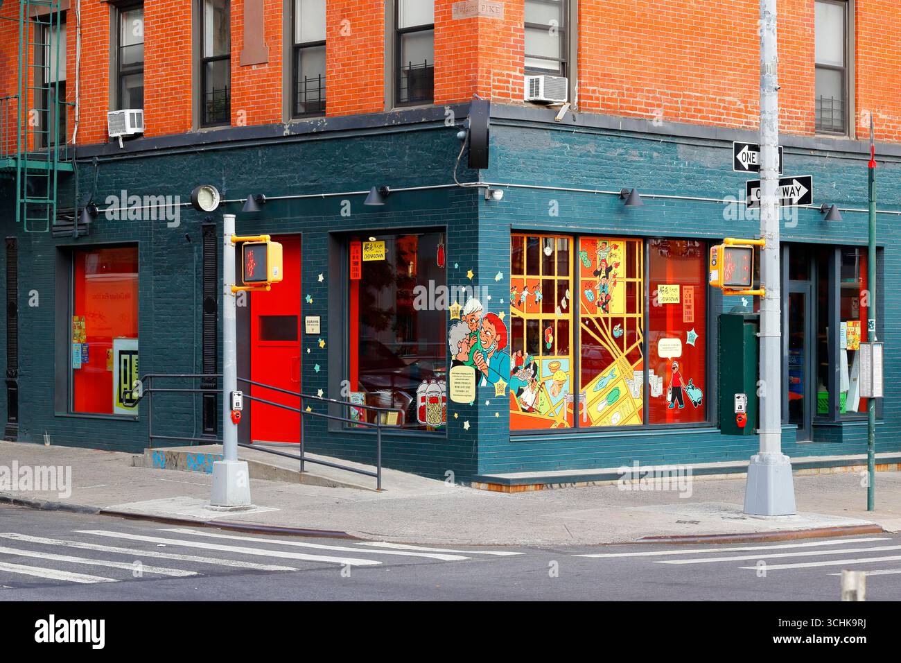 Think!Chinatown, 1 Pike St, New York, New York, New York, negozio di un'organizzazione comunitaria e di uno spazio culturale a Manhattan Chinatown. 紐約 美國 Foto Stock