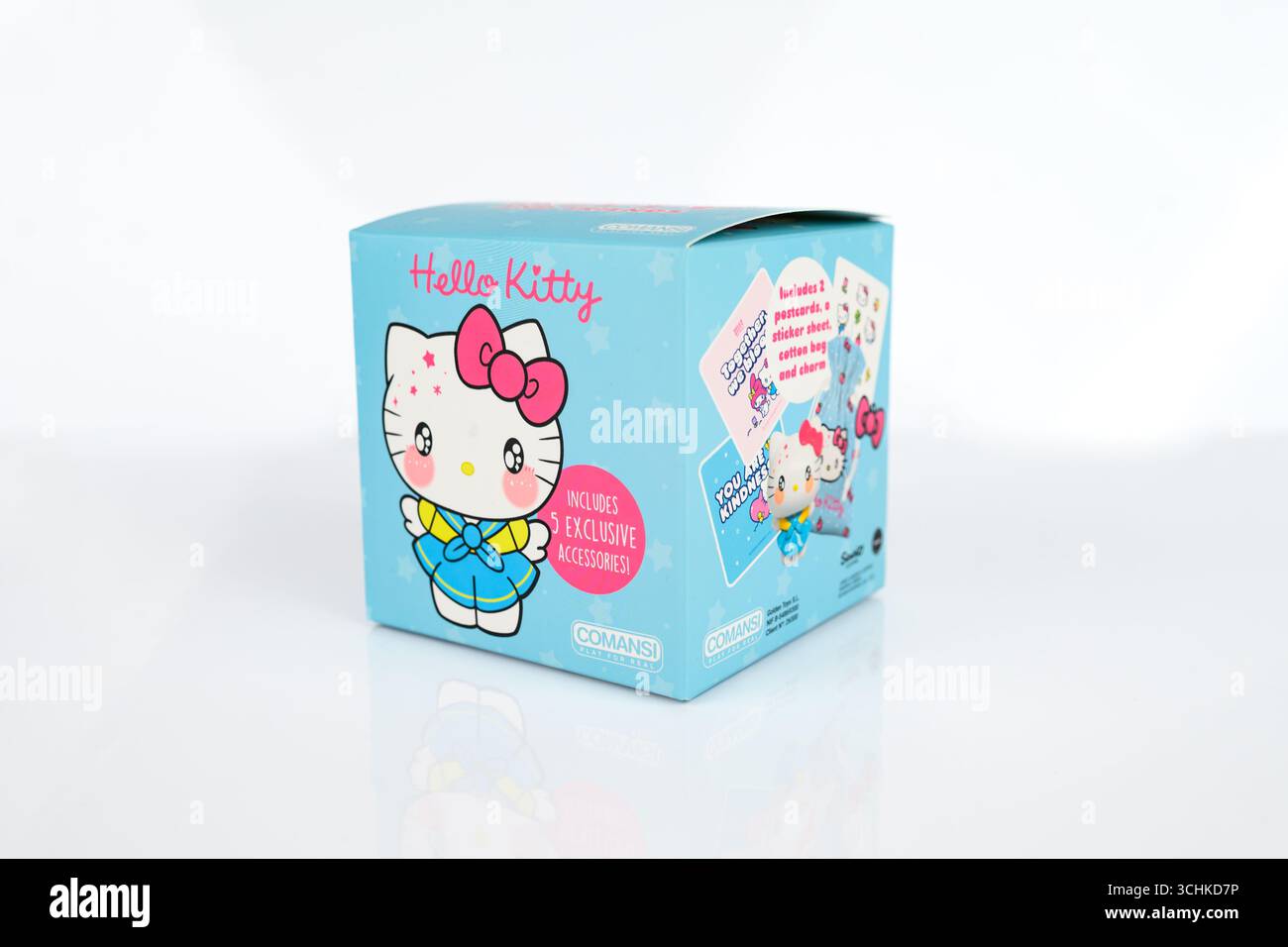 Hello Kitty Mini Figure Box di Hello Kitty and Friends Collectibles – Galles, Regno Unito – 06 agosto 2025 Foto Stock