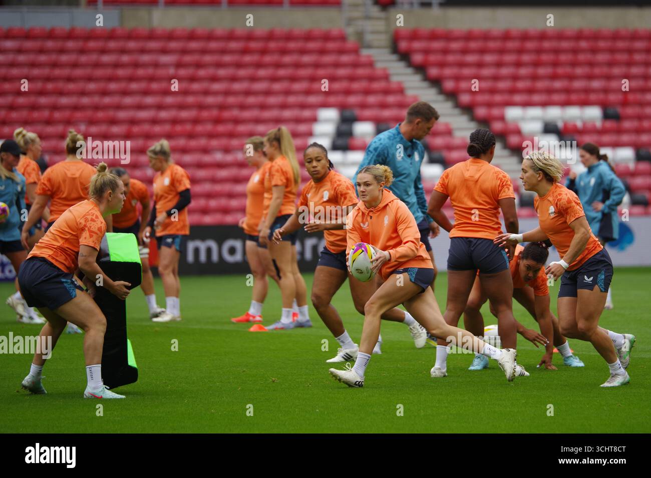 Sunderland, Inghilterra, 21 agosto 2025. Le giocatrici di rugby dell'Inghilterra durante la Captain's Run allo Stadium of Light. Credito: Colin Edwards Foto Stock