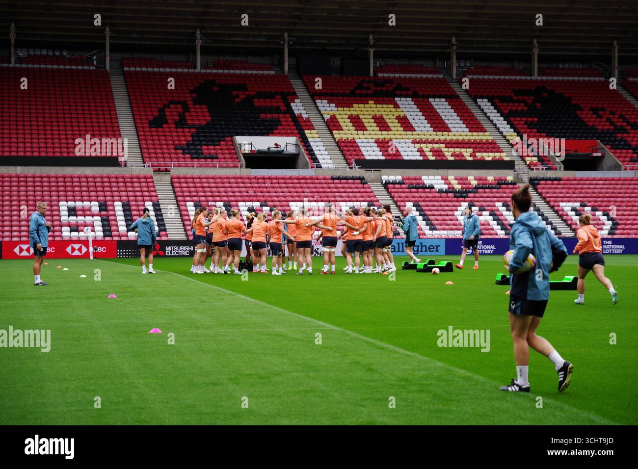Sunderland, Inghilterra, 21 agosto 2025. Le giocatrici di rugby dell'Inghilterra durante la Captain's Run allo Stadium of Light. Credito: Colin Edwards Foto Stock