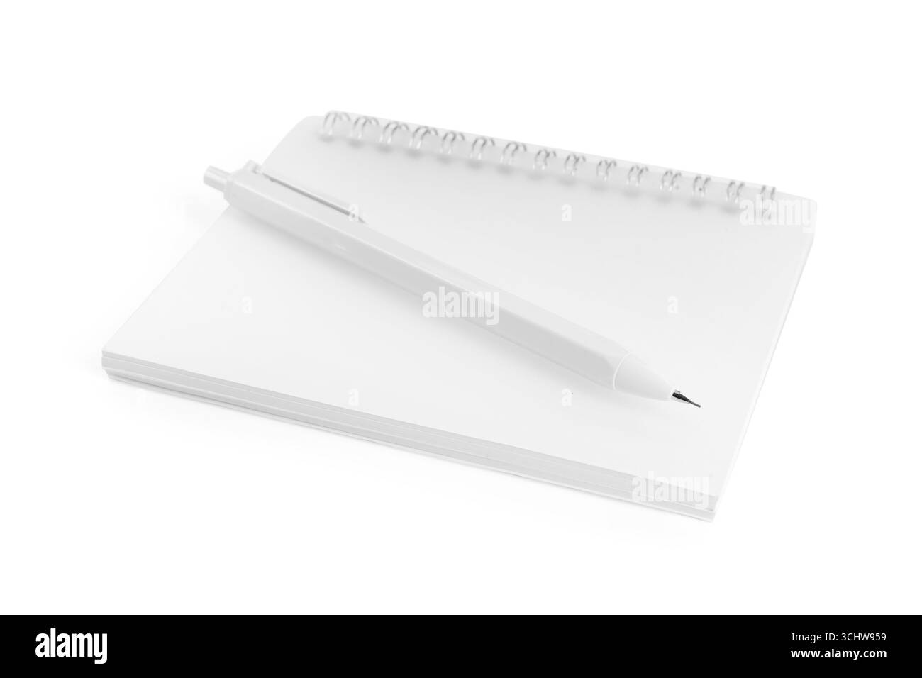 Notebook e matita meccanica isolati su bianco Foto Stock
