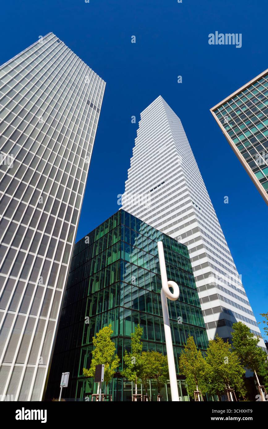 F. Hoffmann-la Roche AG edifici a Basilea, Svizzera. Design di Herzog & de Meuron Architekten, situato nel Solitudepark sul Reno a Basilea. Foto Stock