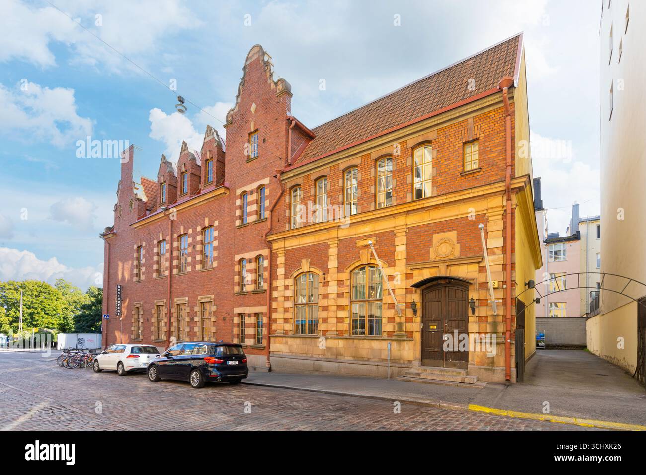 Helsinki, Finlandia. Agosto 27 2025. Vista esterna dell'edificio Academic Singing Association nel centro della città Foto Stock