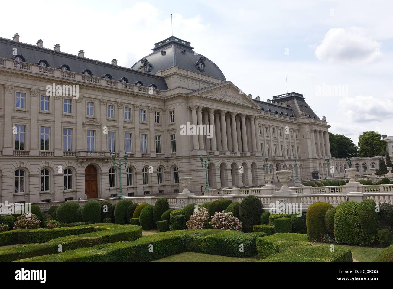 Il Palazzo reale nel centro di Bruxelles, vicino al quartiere europeo Foto Stock