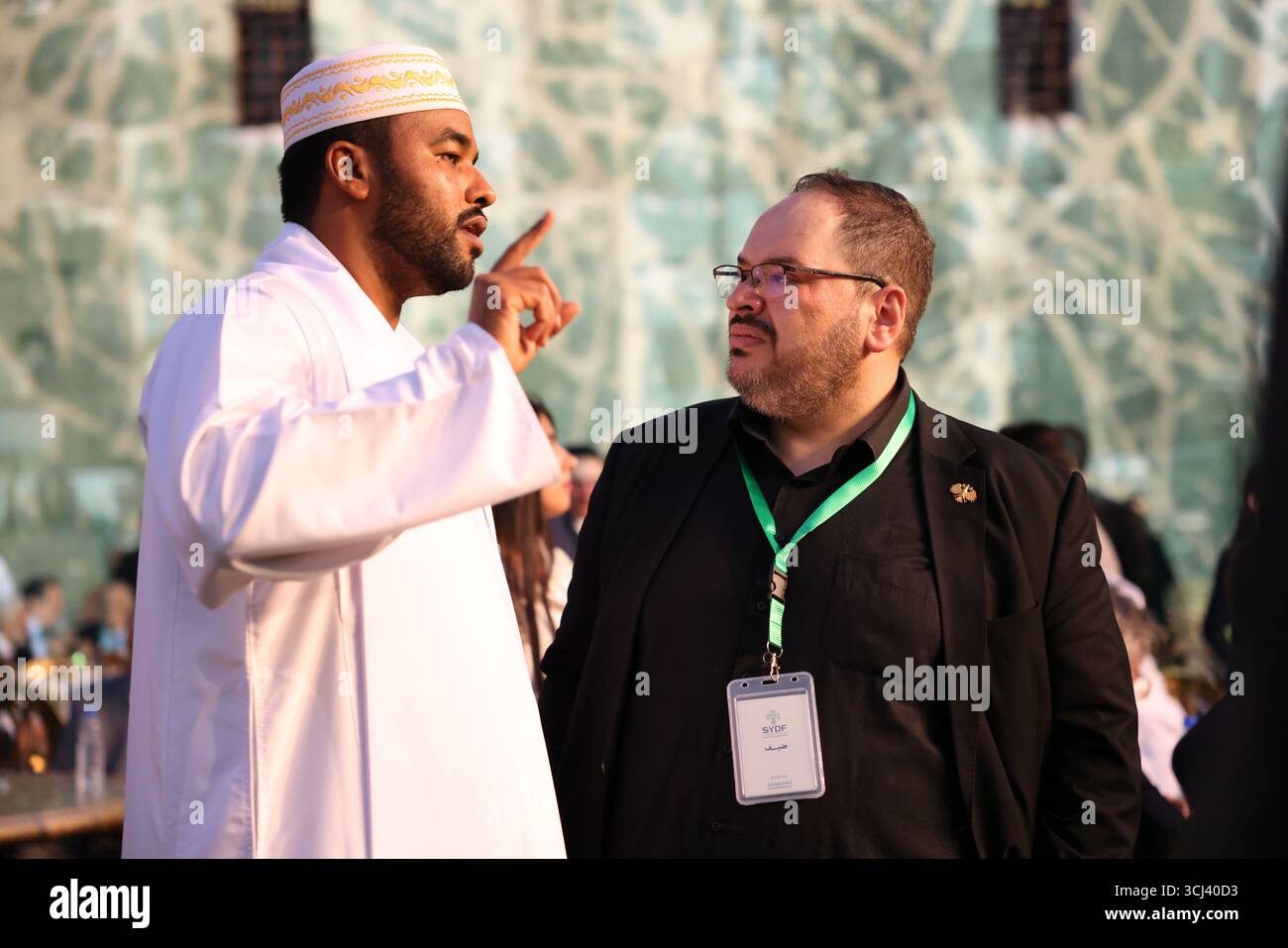 Damasco, Siria. 4 settembre 2025. Il presidente siriano Ahmed al-Sharaa ha inaugurato il Fondo di sviluppo siriano durante una cerimonia alla Cittadella di Damasco, cui hanno partecipato alti funzionari e ambasciatori stranieri. (Credit Image: © Mohmmad Bashir Aldaher/ZUMA Press Wire) SOLO PER USO EDITORIALE! Non per USO commerciale! Foto Stock