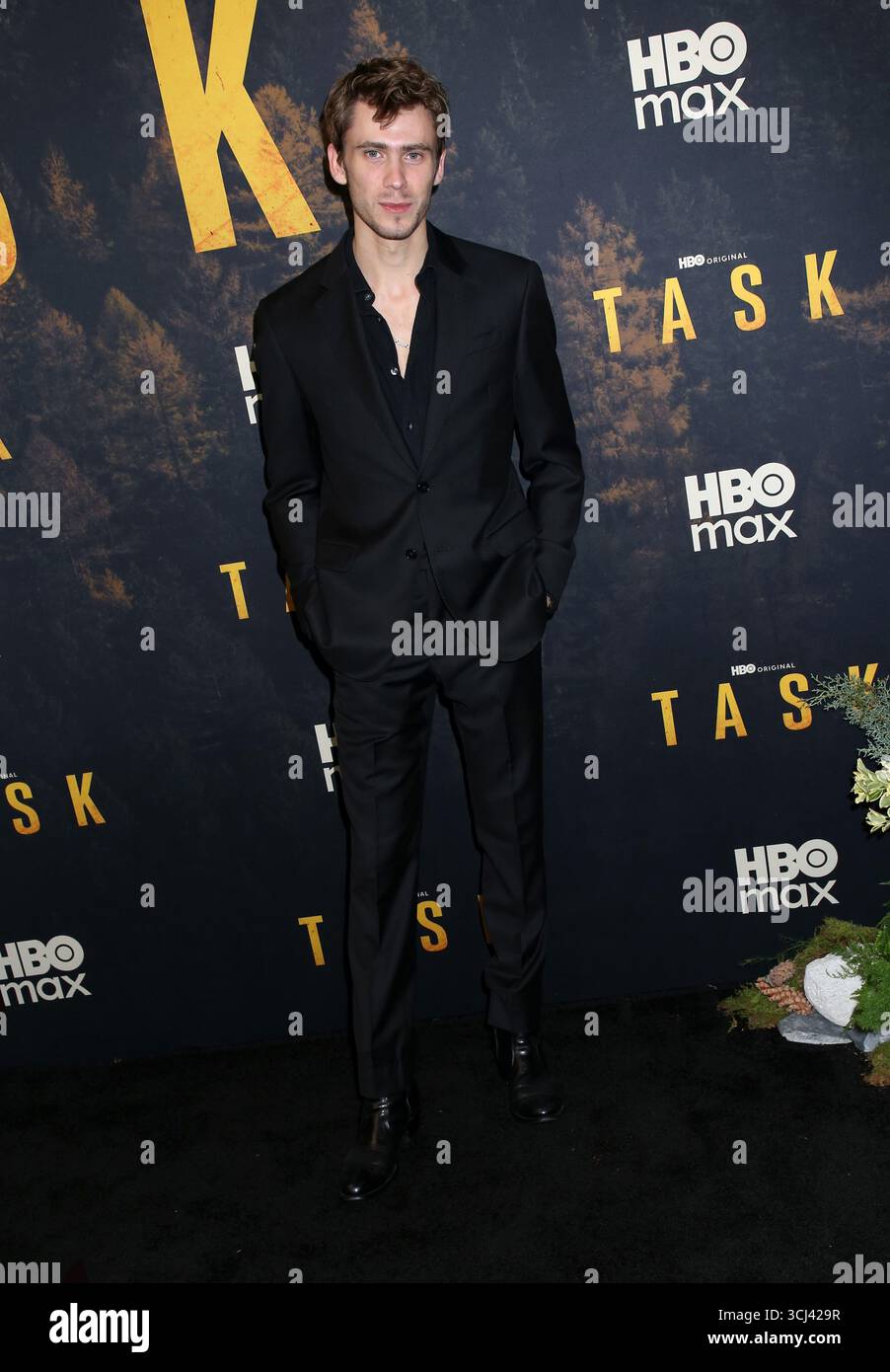 New York, Stati Uniti. 4 settembre 2025. Owen Teague partecipa alla prima "Task" di HBO a New York tenutasi al Perelman Performing Arts Center il 4 settembre 2025 a New York, NY © Steven Bergman/AFF-USA.COM Credit: AFF/Alamy Live News Foto Stock