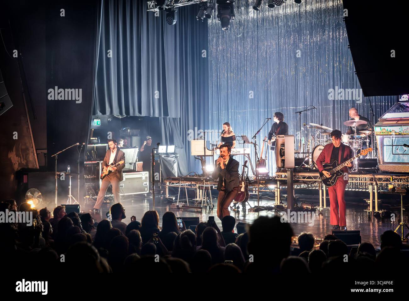 Oslo, Norvegia. 4 settembre 2025. La band americana Lord Huron esegue un concerto dal vivo al Sentrum Scene di Oslo. Credito: Gonzales Photo/Alamy Live News Foto Stock