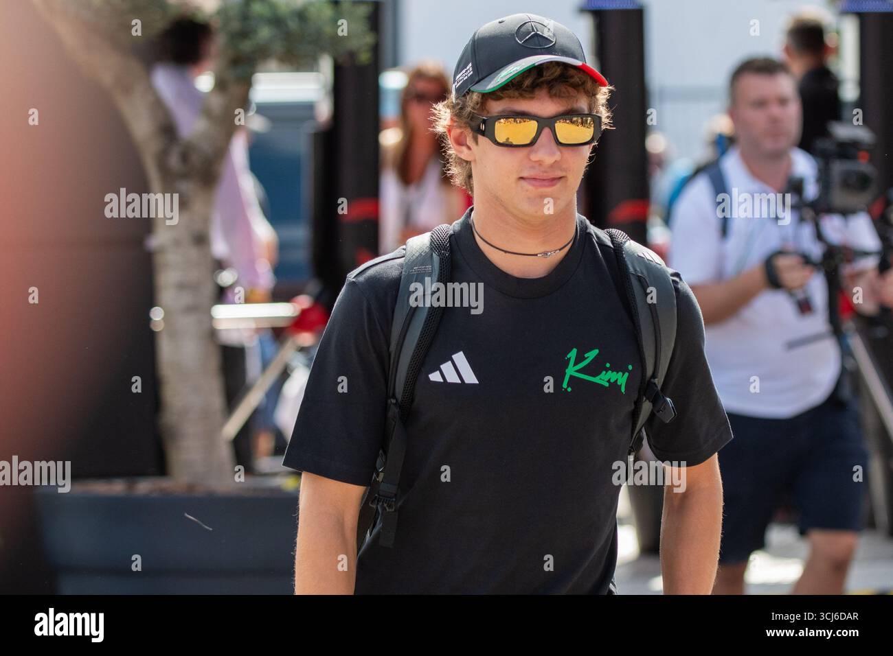 Andrea Kimi Antonelli (ITA) arriva al GP di F1 d'Italia sul circuito di Monza il 5 settembre 2025. Foto Stock