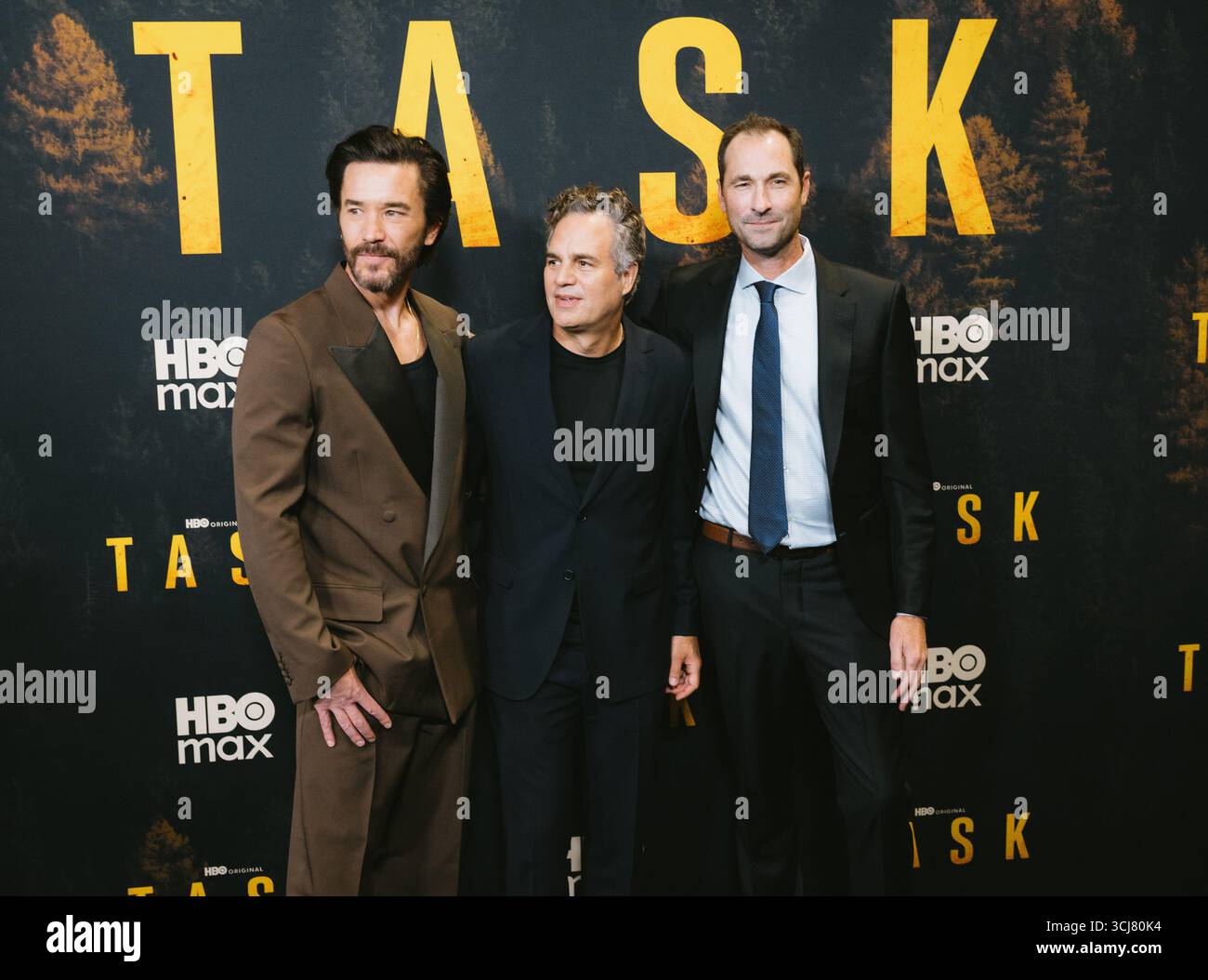 4 settembre 2025, New York, New York, Stati Uniti: Mark Ruffalo, Tom Pelphrey e Brad Ingelsby partecipano alla serie HBO Max 'Task'. Si tiene al Perelman Performing Arts Center di New York. Dinara Khairova/Photo Image Press/Zuma Press 4 settembre 2025. (Credit Image: © Photo Image Press via ZUMA Press Wire) SOLO PER USO EDITORIALE! Non per USO commerciale! Foto Stock