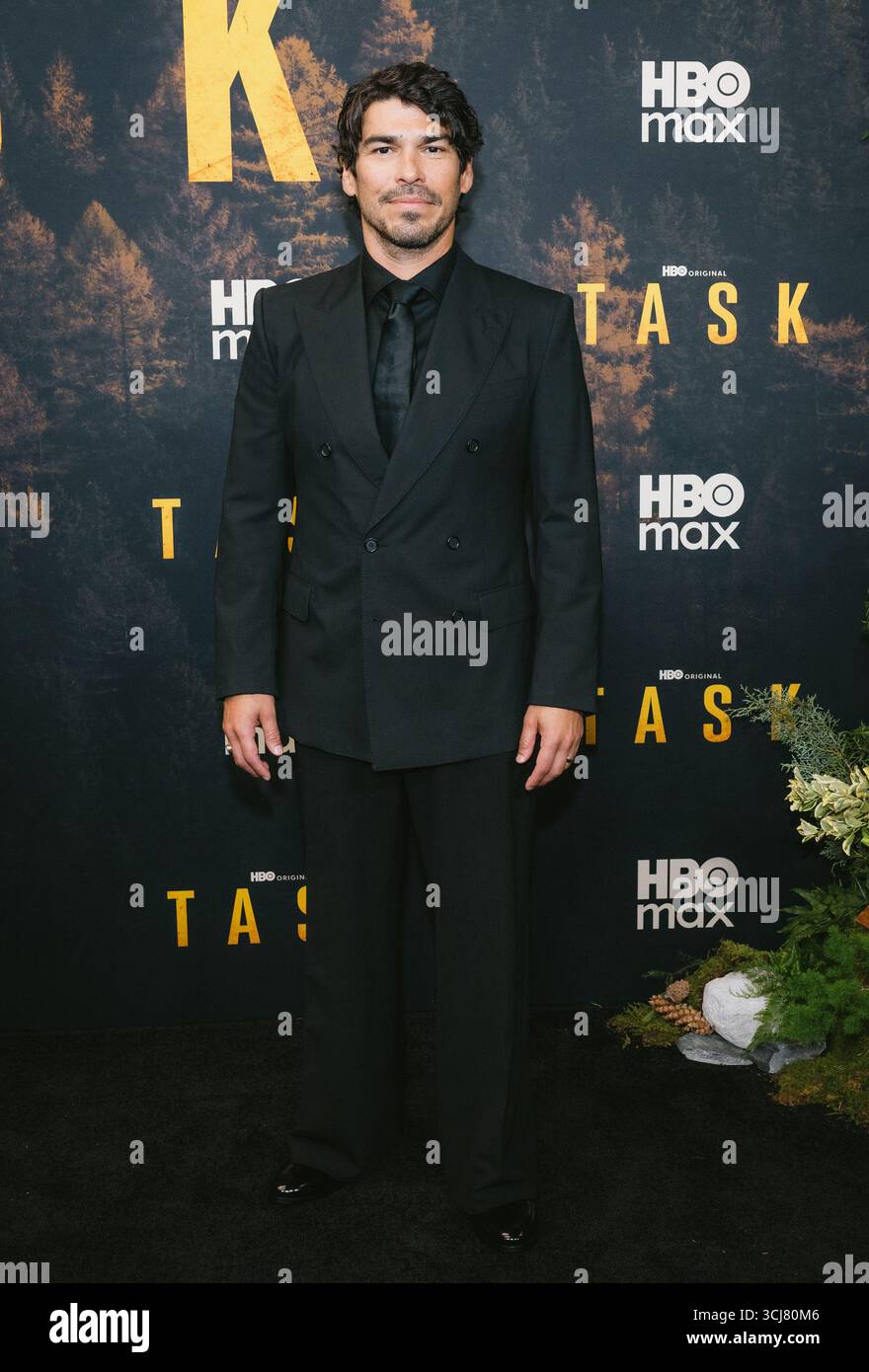 4 settembre 2025, New York, NY, Stati Uniti: Raul Castillo partecipa alla serie HBO Max "Task". Si tiene al Perelman Performing Arts Center di New York. Dinara Khairova/Photo Image Press/Zuma Press 4 settembre 2025. (Credit Image: © Photo Image Press via ZUMA Press Wire) SOLO PER USO EDITORIALE! Non per USO commerciale! Foto Stock