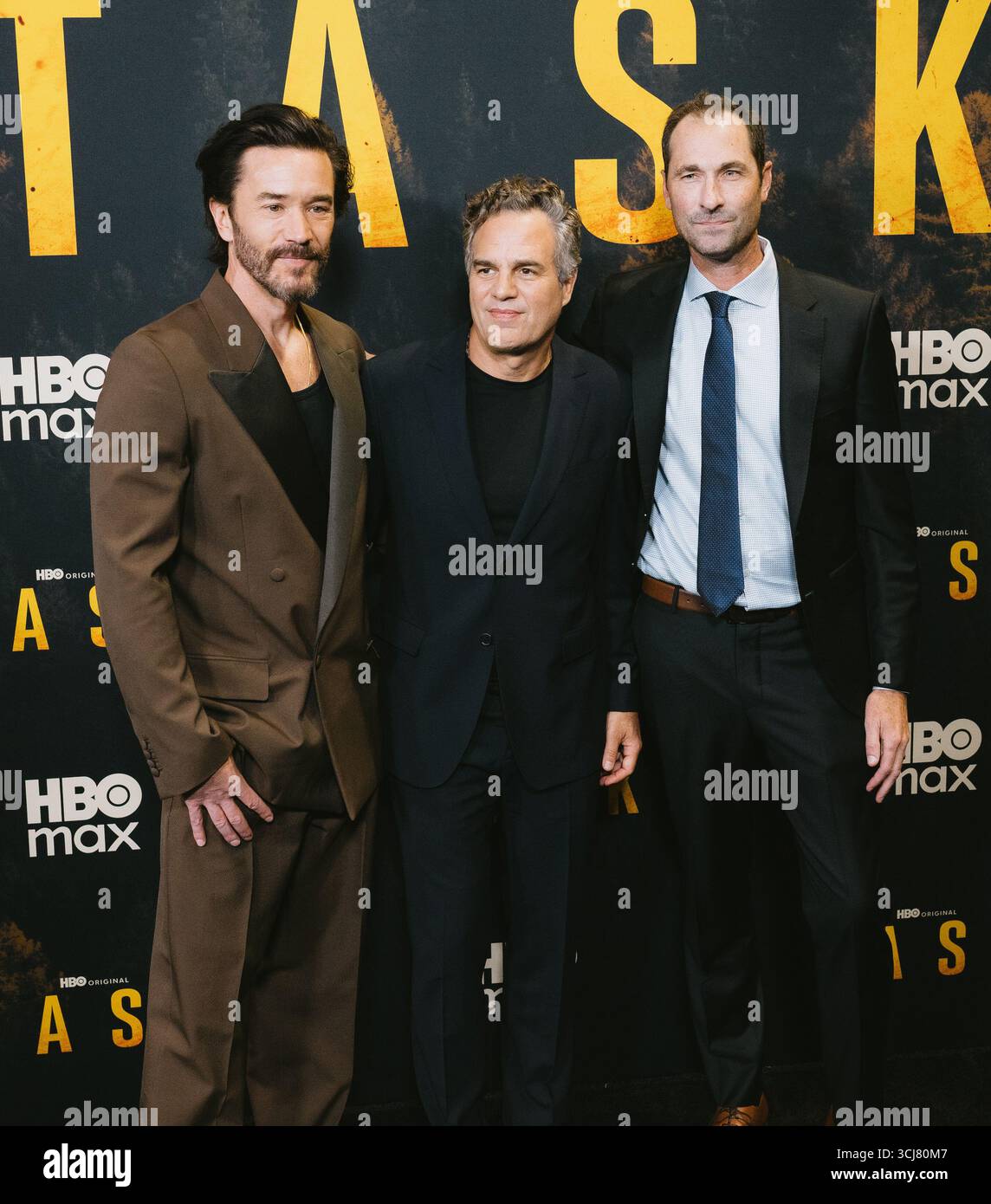 4 settembre 2025, New York, New York, Stati Uniti: Mark Ruffalo, Tom Pelphrey e Brad Ingelsby partecipano alla serie HBO Max 'Task'. Si tiene al Perelman Performing Arts Center di New York. Dinara Khairova/Photo Image Press/Zuma Press 4 settembre 2025. (Credit Image: © Photo Image Press via ZUMA Press Wire) SOLO PER USO EDITORIALE! Non per USO commerciale! Foto Stock