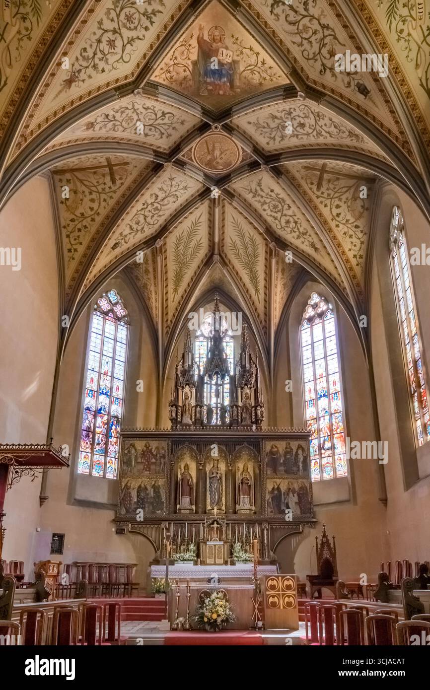 Vista interna della cattedrale di San Martino a Spisske Podhradie, Slovacchia. Foto Stock