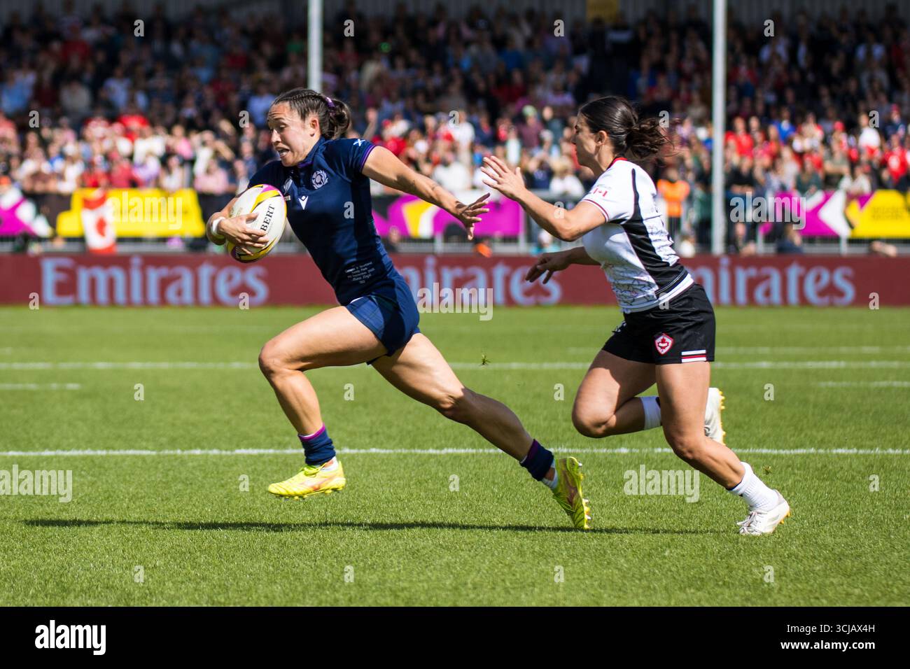 Londra, Regno Unito. 6 settembre 2025. Rhona Lloyd (Wing - Scotland and sale Sharks) si estende durante la partita tra Canada e Scozia nella Coppa del mondo di rugby femminile 2025 (partita 17) a Sandy Park, Inghilterra, sabato 6 settembre 2025. Credito: SPP Sport Press Photo. /Alamy Live News Foto Stock