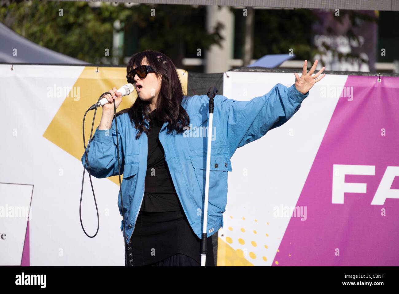 Victoria Gardens, città di Brighton & Hove, Regno Unito. Questo è il Fanzone per la Coppa del mondo di rugby femminile, Inghilterra contro Australia a Brighton. 6 settembre 2025. David Smith/Alamy Foto Stock