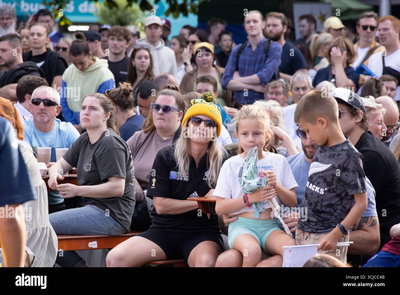 Victoria Gardens, città di Brighton & Hove, Regno Unito. Questo è il Fanzone per la Coppa del mondo di rugby femminile, Inghilterra contro Australia a Brighton. 6 settembre 2025. David Smith/Alamy Foto Stock