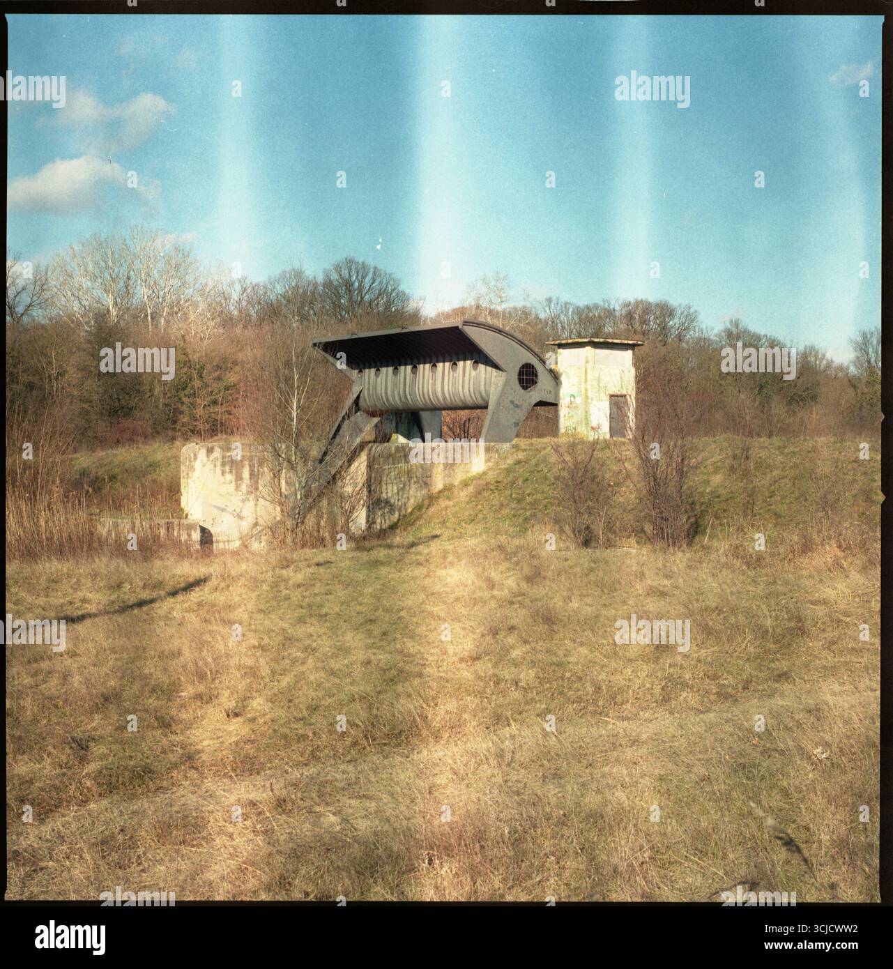 Vecchia chiusa sul fiume Vojvodina Foto Stock