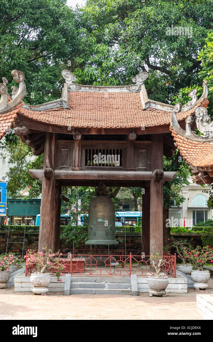 Tempio campanile di Hanoi, Vietnam, Văn Miếu, Tempio della Letteratura Foto Stock