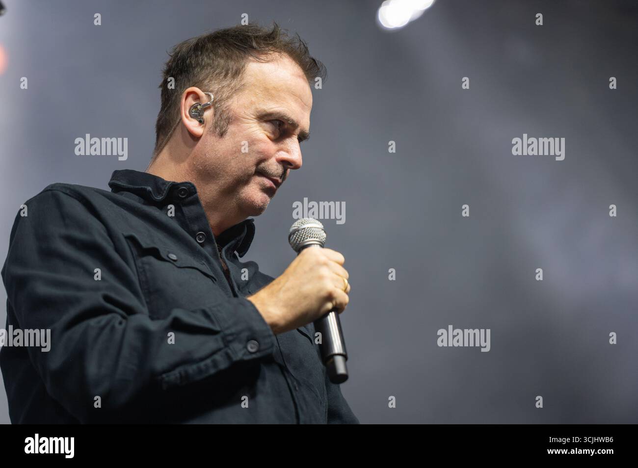 21 agosto 2025: Hansi Kürsch si esibisce con Blind Guardian al Circolo Magnolia di Milano Foto Stock