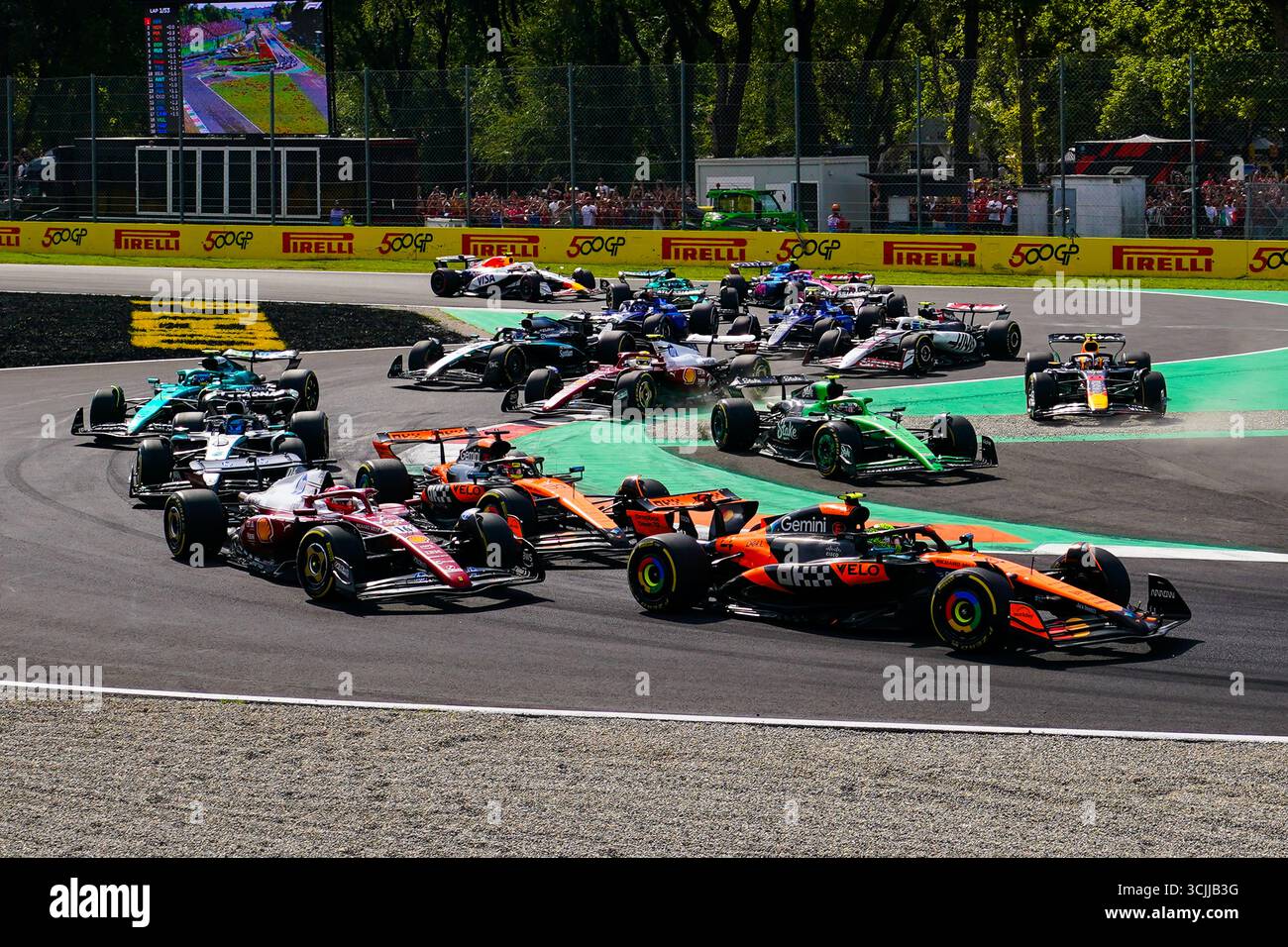Monza, Italia. 7 settembre 2025. Partenza del circuito durante la Formula 1 Pirelli Gran Premio d'Italia 2025 sul circuito di Monza, Lombardia, Italia, dal 6 al 9 settembre 2025. 16° round del Campionato del mondo di Formula 1 FIA 2025. Crediti: Alessio De Marco | Avens-Images.com/Alamy Live News Foto Stock