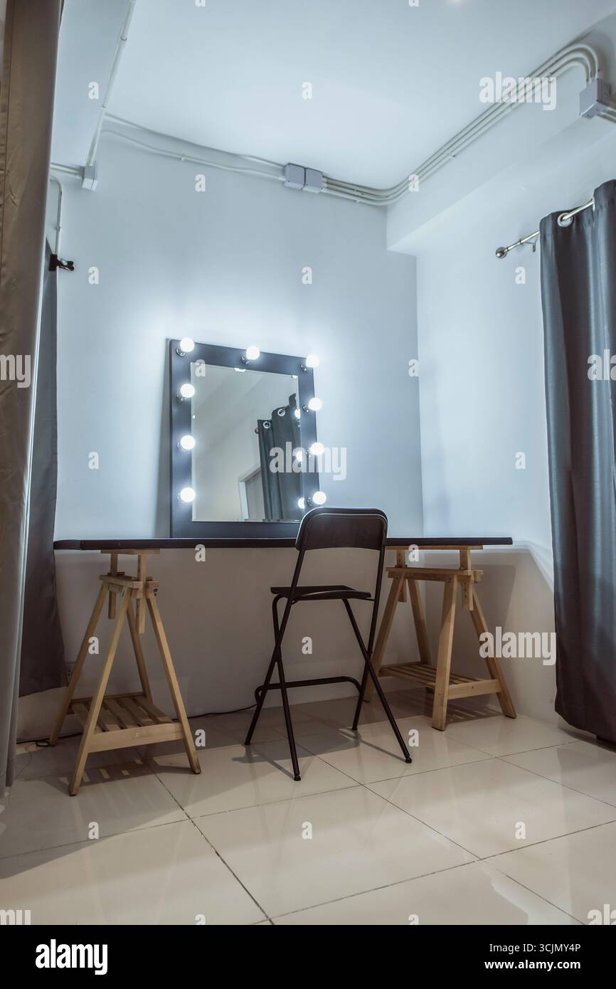 Area trucco presso lo studio fotografico di Bangkok Foto Stock