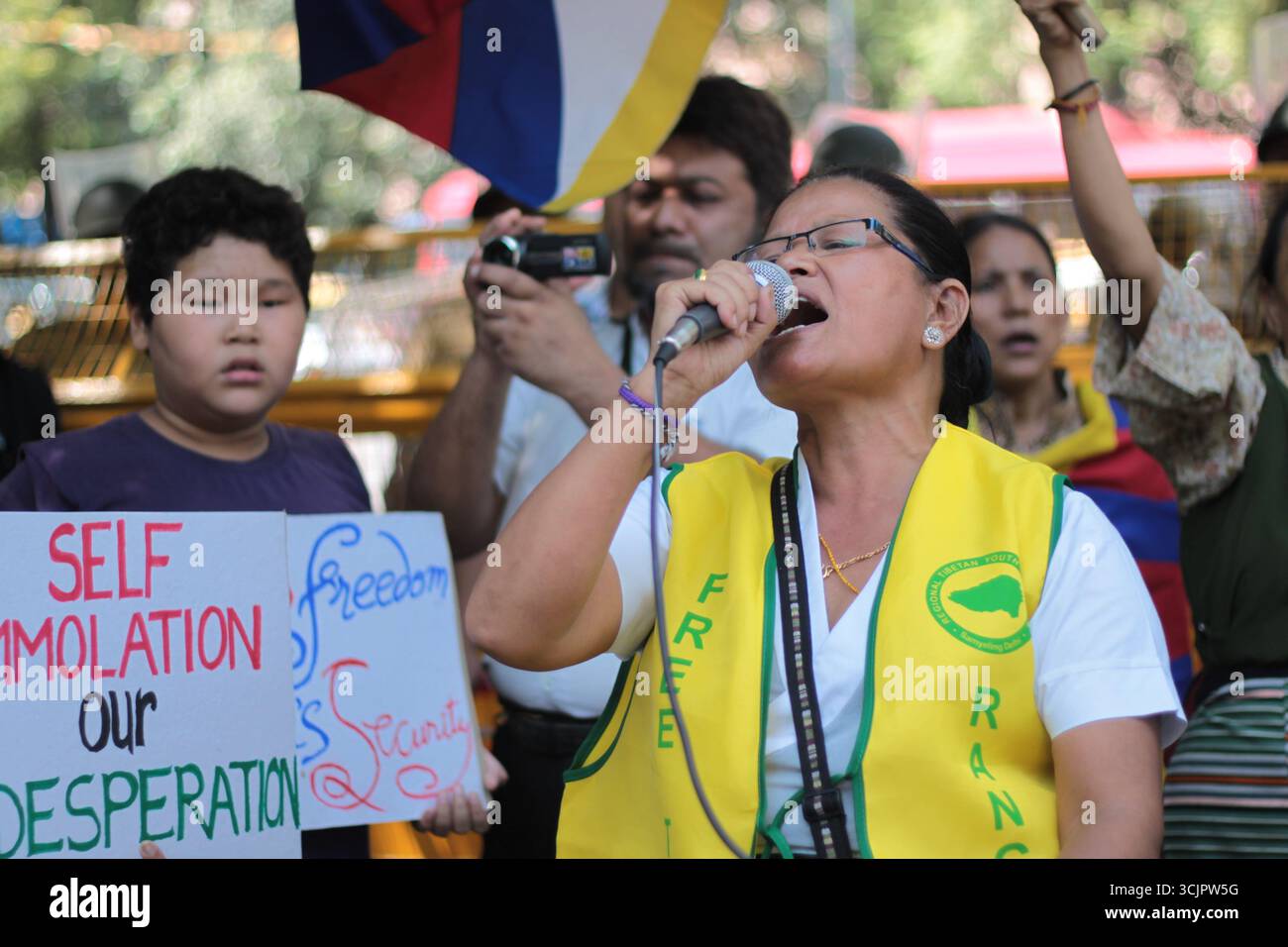 Attiviste femminili tibetane a una protesta a Delhi, India. Foto Stock