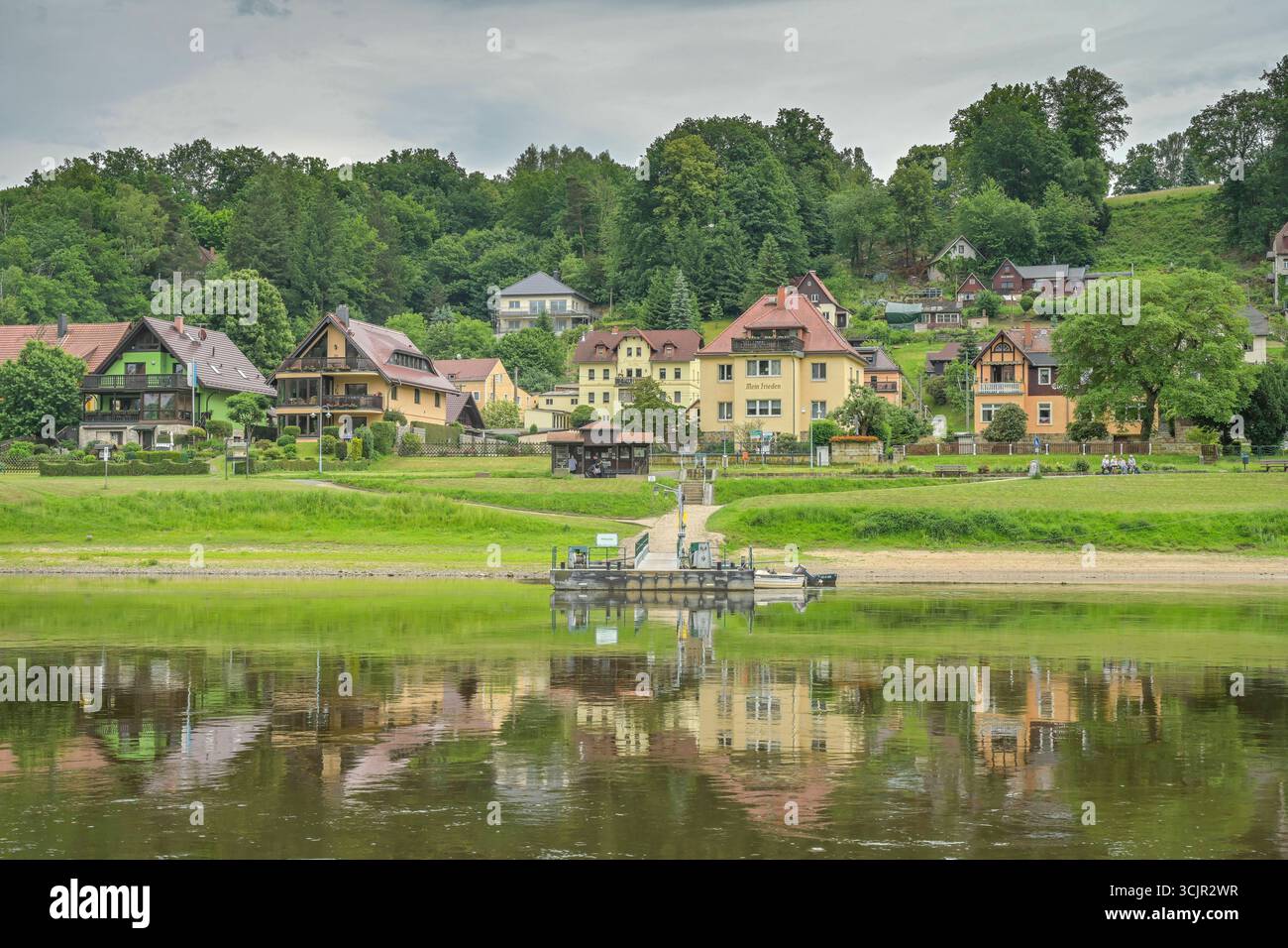 Pötzscha, Elba, Landkreis Sächsische Schweiz-Osterzgebirge, Sachsen, Deutschland *** Pötzscha, Elba, Svizzera sassone distretto di Osterzgebirge, Sassonia, Germania Foto Stock