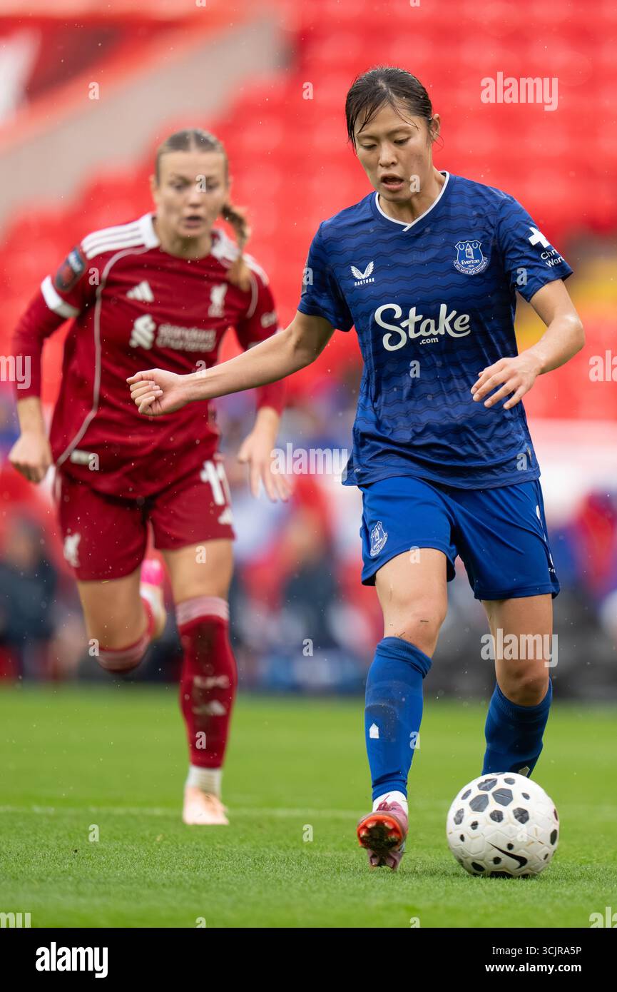 Liverpool FC vs Everton FC Barclays Womens Super League ANFIELD STADIUM INGHILTERRA 7 settembre 2025 Rion Ishikawa di Evertondurante il Barclays Women's Super League match tra Liverpool FC e Everton FC all'Anfield Stadium il 7 settembre 2025 a Liverpool, Inghilterra. Foto Stock