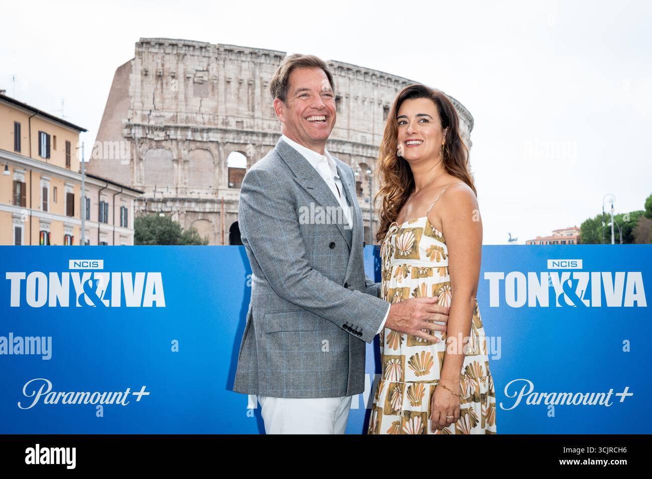 Roma, Italia, l'8 settembre 2025. Michael Weatherly e Cote de Pablo partecipano al photocall di “NCIS: Tony & Ziva” a Palazzo Manfredi. Crediti: Stefano Costantino TTL / Alamy Live News Foto Stock