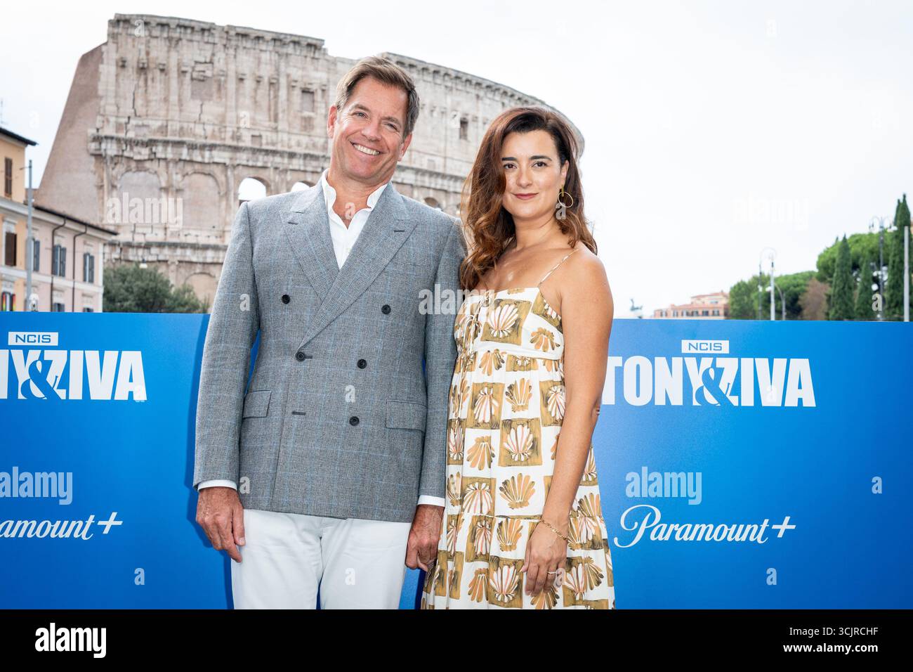 Roma, Italia, l'8 settembre 2025. Michael Weatherly e Cote de Pablo partecipano al photocall di “NCIS: Tony & Ziva” a Palazzo Manfredi. Crediti: Stefano Costantino TTL / Alamy Live News Foto Stock