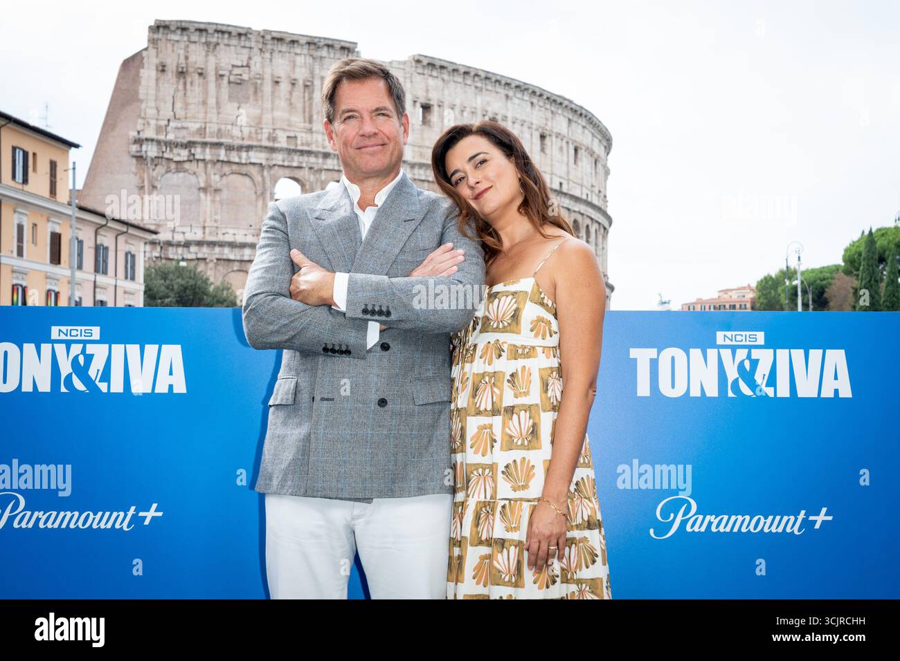 Roma, Italia, l'8 settembre 2025. Michael Weatherly e Cote de Pablo partecipano al photocall di “NCIS: Tony & Ziva” a Palazzo Manfredi. Crediti: Stefano Costantino TTL / Alamy Live News Foto Stock