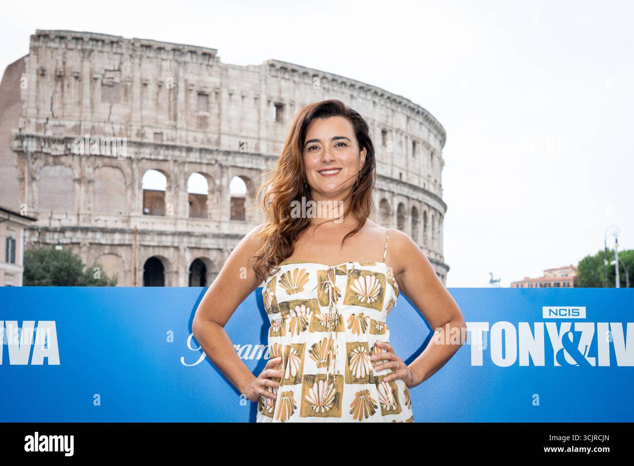 Roma, Italia, l'8 settembre 2025. Cote de Pablo partecipa al photocall di “NCIS: Tony & Ziva” a Palazzo Manfredi. Crediti: Stefano Costantino TTL / Alamy Live News Foto Stock